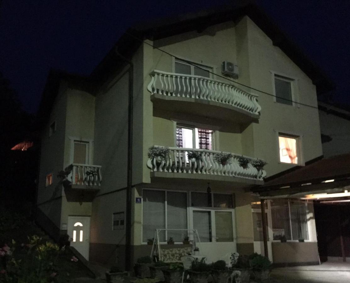 Apartmani Lazaro Višegrad Екстериор снимка